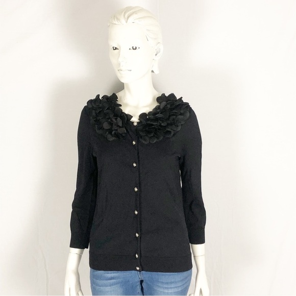 🖤Cable & Gauge Black Cardigan | Floral Appliqué Neckline | Size Small🖤 - Picture 4 of 11